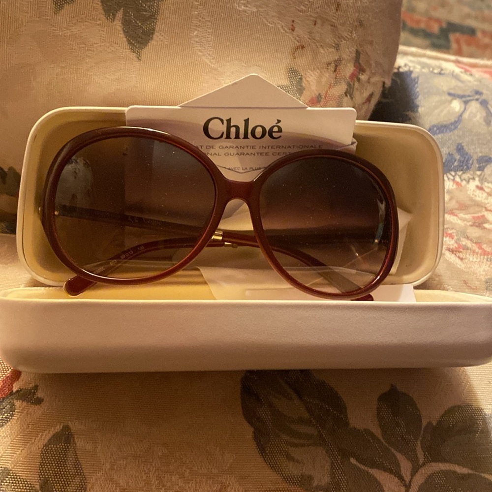 CHLOE SUNNIES SUNGLASSES NWT & CASE BEAUTIFUL BURGUNDY MADE IN ITALY